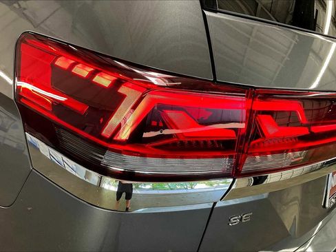 New 2025 Volkswagen Atlas SE image 24