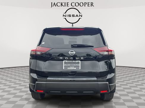 New 2026 Nissan Rogue SV FWD image 6