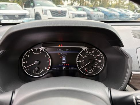 Used 2023 Nissan Altima 2.5 SV image 23