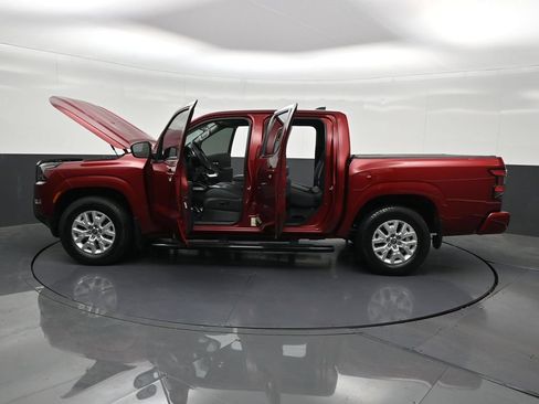 Used 2023 Nissan Frontier SV w/ Technology Package RWD image 37