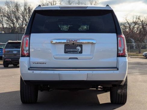 Used 2019 GMC Yukon Denali w/ Denali Ultimate Package image 11