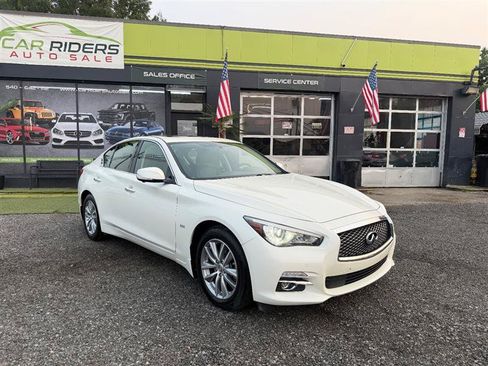 Used 2017 INFINITI Q50 Premium w/ 2.0T Premium Plus Package AWD/4WD image 3