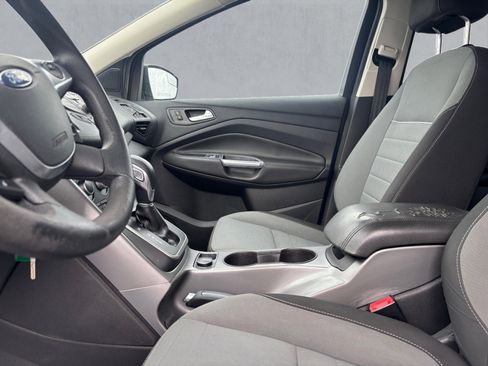 Used 2013 Ford Escape SE image 21