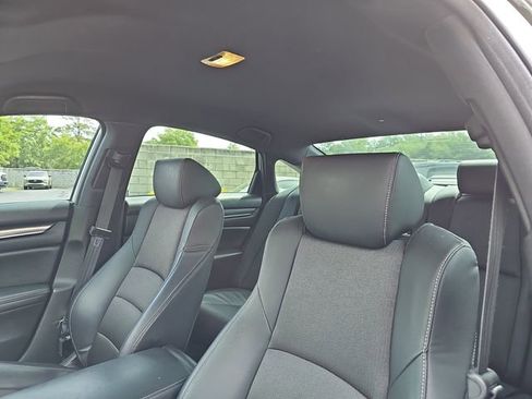 Used 2018 Honda Accord Sport image 13