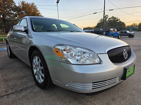Used 2008 Buick Lucerne CXL w/ Luxury Package image 3