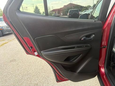 Used 2017 Buick Encore Essence FWD image 20