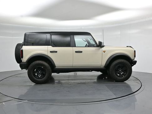 New 2026 Ford Bronco Badlands image 26