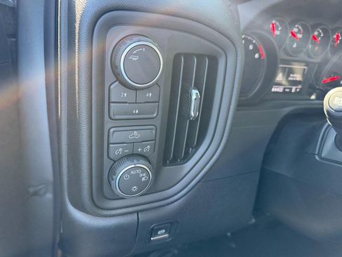 New 2026 Chevrolet Silverado 2500 Custom w/ Z71 Off-Road Package AWD/4WD image 9