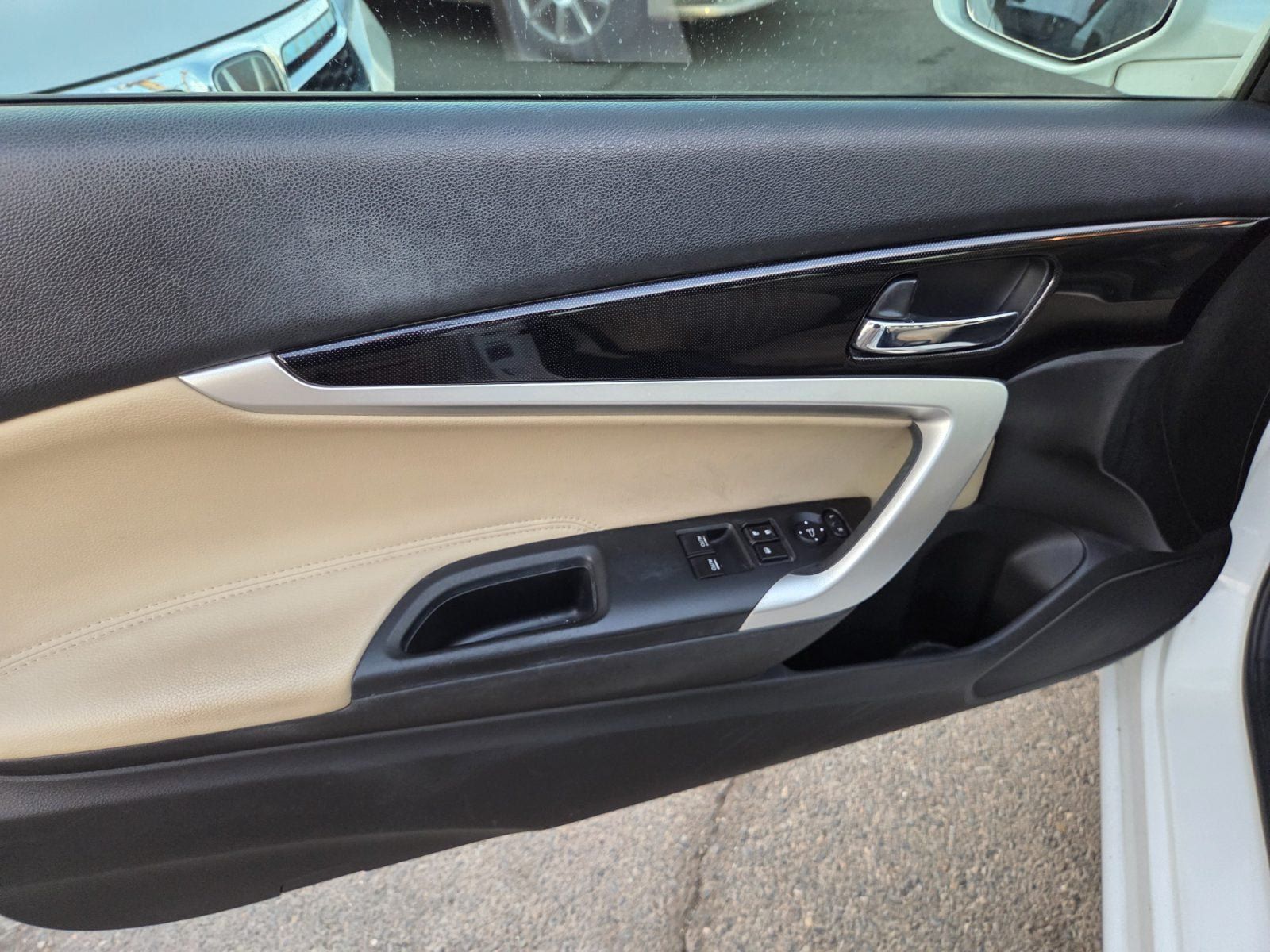 Used 2015 Honda Accord EX image 8
