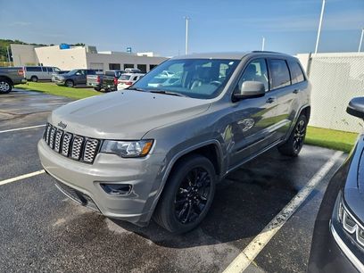 Used 2022 Jeep Grand Cherokee Laredo X