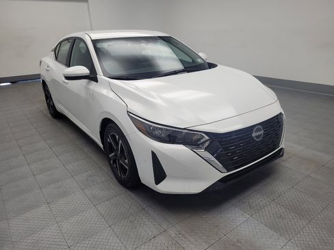 Used 2024 Nissan Sentra SV image 13