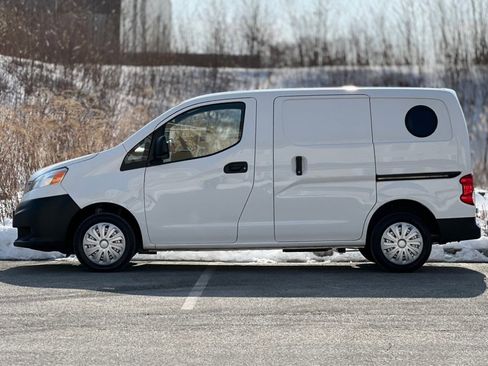 Used 2019 Nissan NV200 S image 5