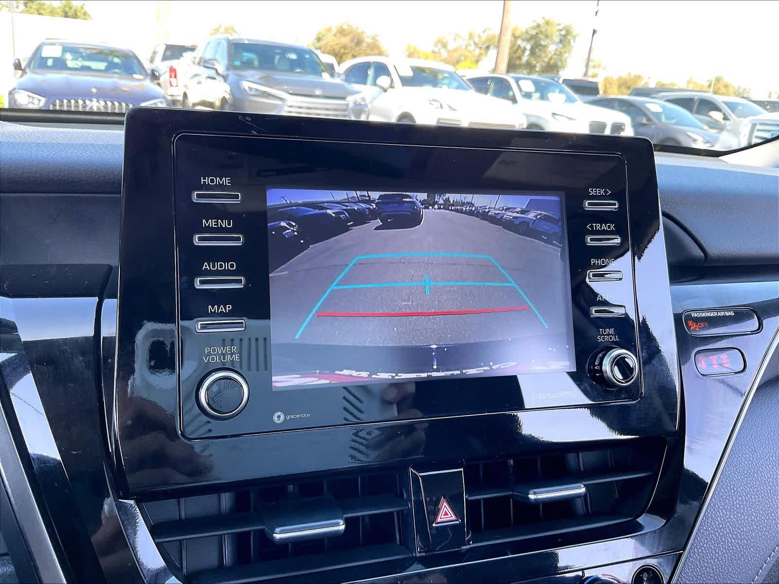 Used 2024 Toyota Camry SE FWD image 23