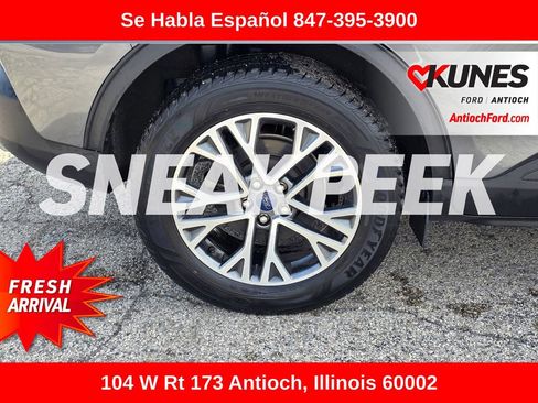 Used 2021 Ford Escape SEL AWD/4WD image 16