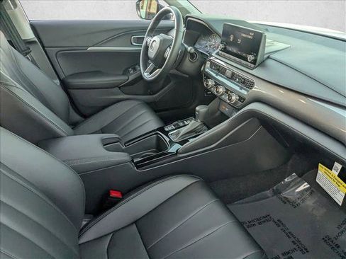 Certified 2025 Acura Integra image 23