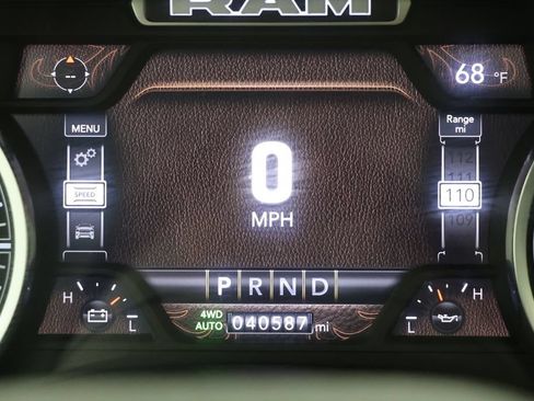Used 2024 RAM 1500 Laramie AWD/4WD image 22
