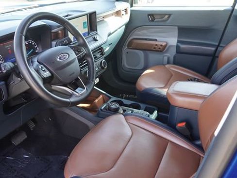 Used 2023 Ford Maverick Lariat w/ Lariat Luxury Package image 17