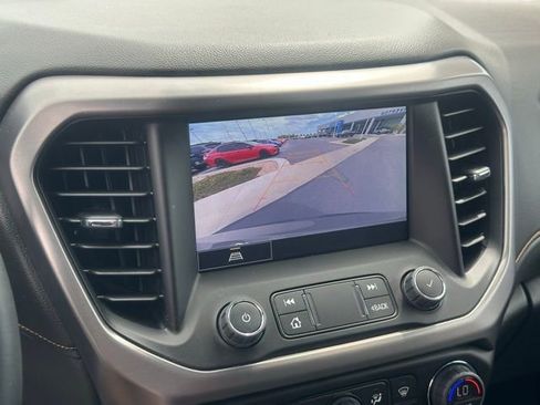 Certified 2023 GMC Acadia AT4 AWD/4WD image 9