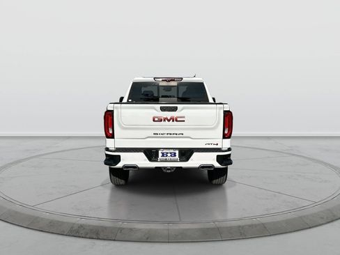 Used 2023 GMC Sierra 1500 AT4 w/ Technology Package AWD/4WD image 7