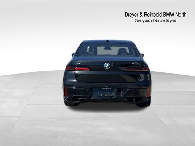 New 2026 BMW 760i xDrive w/ Premium Package AWD/4WD image 5