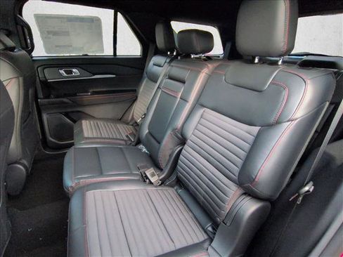 New 2026 Ford Explorer ST-Line image 16