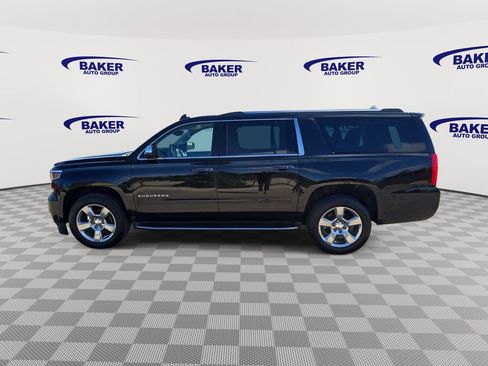 Used 2017 Chevrolet Suburban Premier image 8