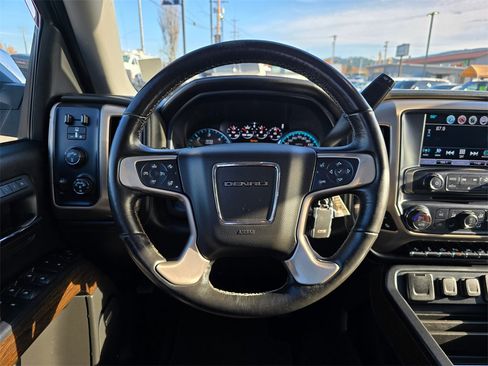 Used 2018 GMC Sierra 1500 Denali w/ Denali Ultimate Package image 20