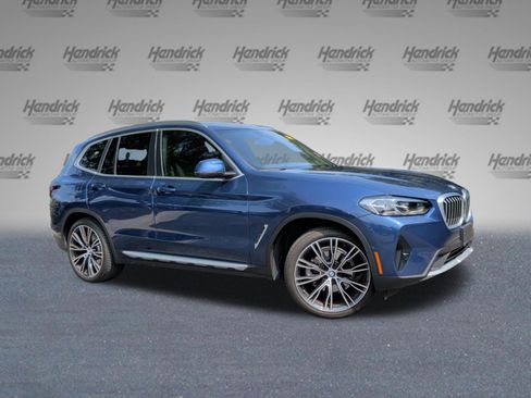 Used 2023 BMW X3 xDrive30i w/ Premium Package w/ZPA AWD/4WD image 2
