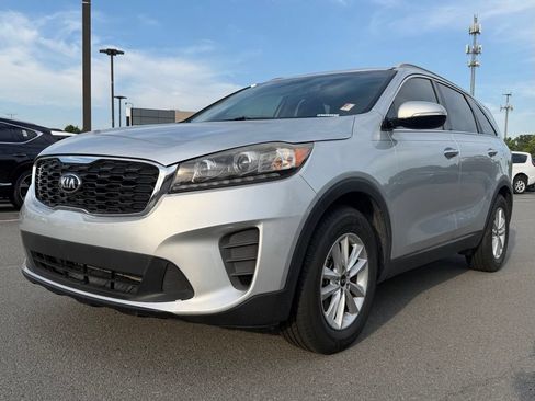 Used 2019 Kia Sorento FWD V6 w/ Option Group 020 image 3