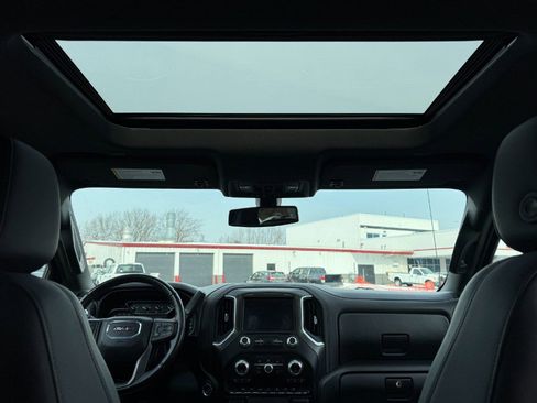 Used 2019 GMC Sierra 1500 AT4 image 21