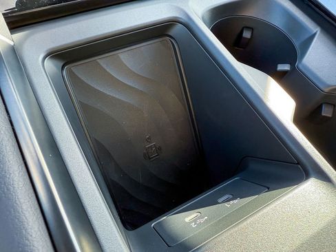 New 2026 Nissan Armada PRO-4X image 43