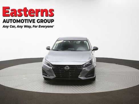 Used 2025 Nissan Altima 2.5 SV image 52