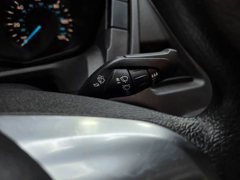 Used 2019 Ford Transit 350 XLT RWD image 21