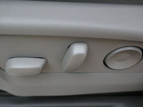 New 2026 GMC Sierra 1500 SLT w/ SLT Premium Plus Package image 15