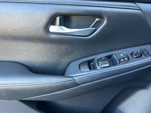 Used 2024 Nissan Sentra SV w/ Trunk Package FWD image 12