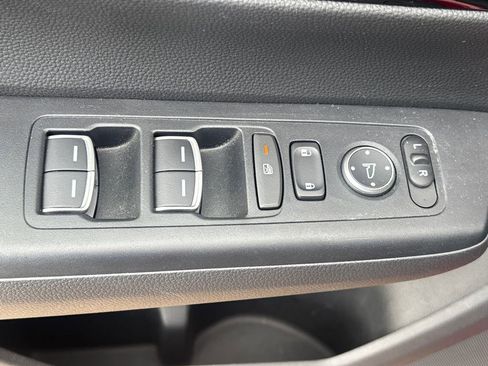 Used 2023 Honda CR-V Sport Touring image 6