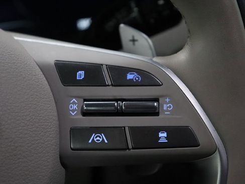 Used 2024 Hyundai Palisade Calligraphy image 13