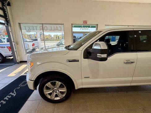 Used 2015 Ford F150 Platinum w/ Equipment Group 701A Luxury AWD/4WD image 6