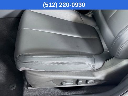Used 2026 Subaru Outback Premium AWD/4WD image 23