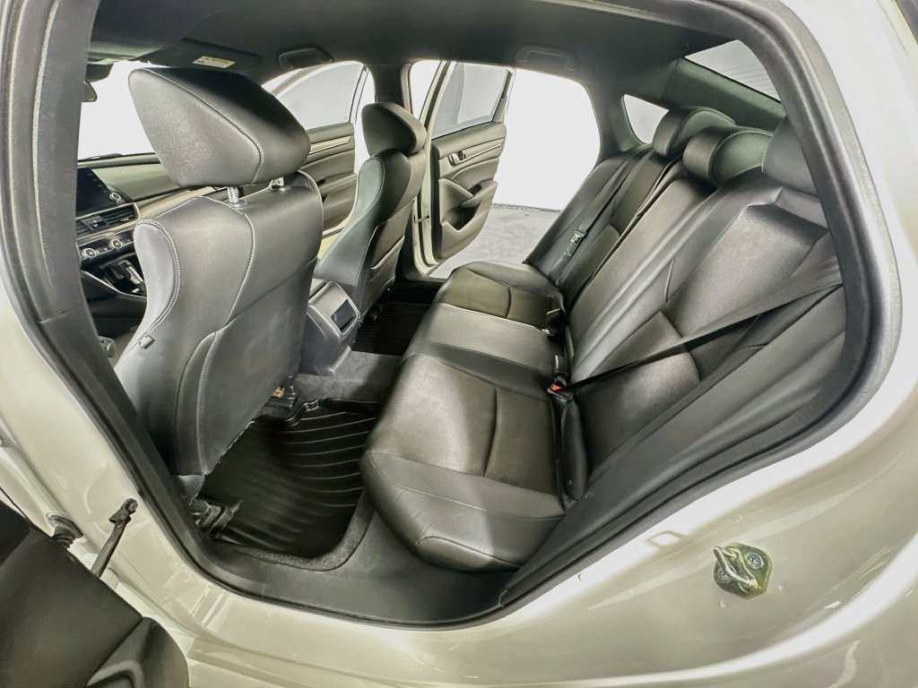 Used 2020 Honda Accord Sport image 16