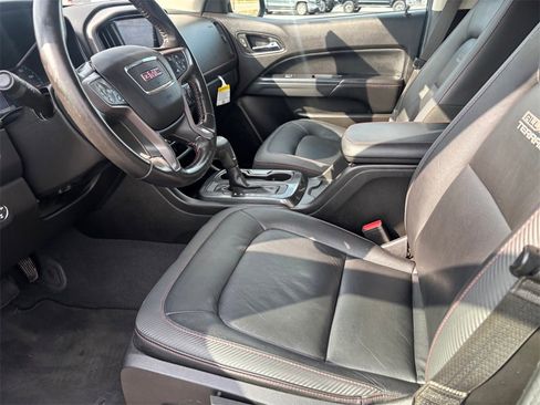 Used 2019 GMC Canyon All Terrain w/ Trailering Package image 9