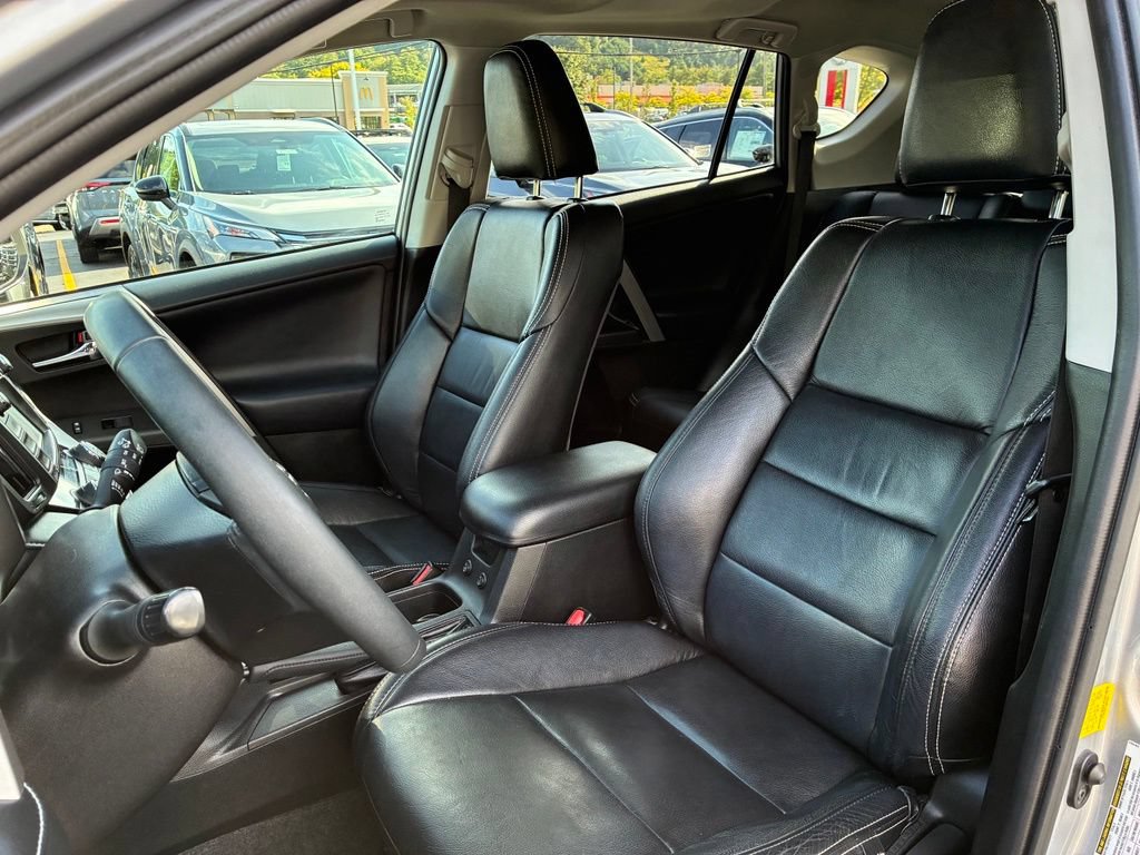 Used 2016 Toyota RAV4 XLE AWD/4WD image 15