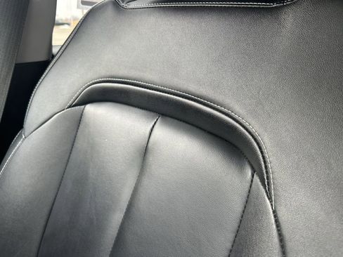 Used 2023 Jeep Grand Cherokee L Limited w/ Trailer Tow Group (B) image 30