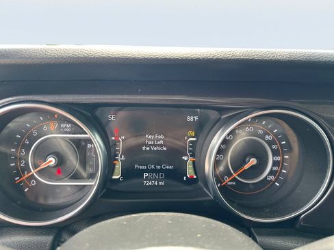 Used 2020 Jeep Gladiator Sport AWD/4WD image 20