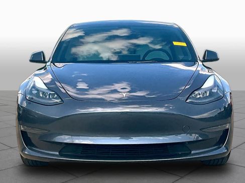Used 2023 Tesla Model 3 Standard Range RWD image 3