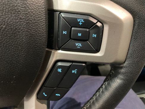Used 2018 Ford F150 Lariat AWD/4WD image 29