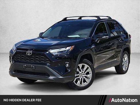 Used 2025 Toyota RAV4 XLE Premium FWD image 1