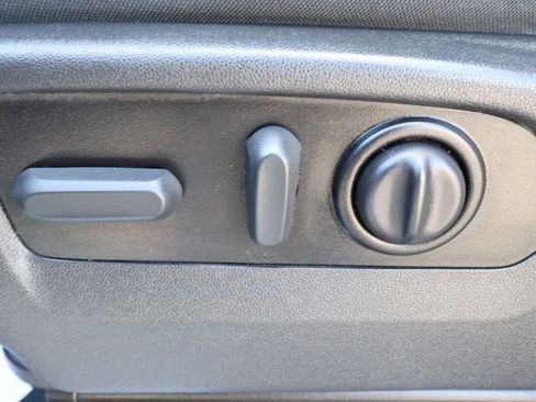 Certified 2022 GMC Sierra 1500 Elevation image 14