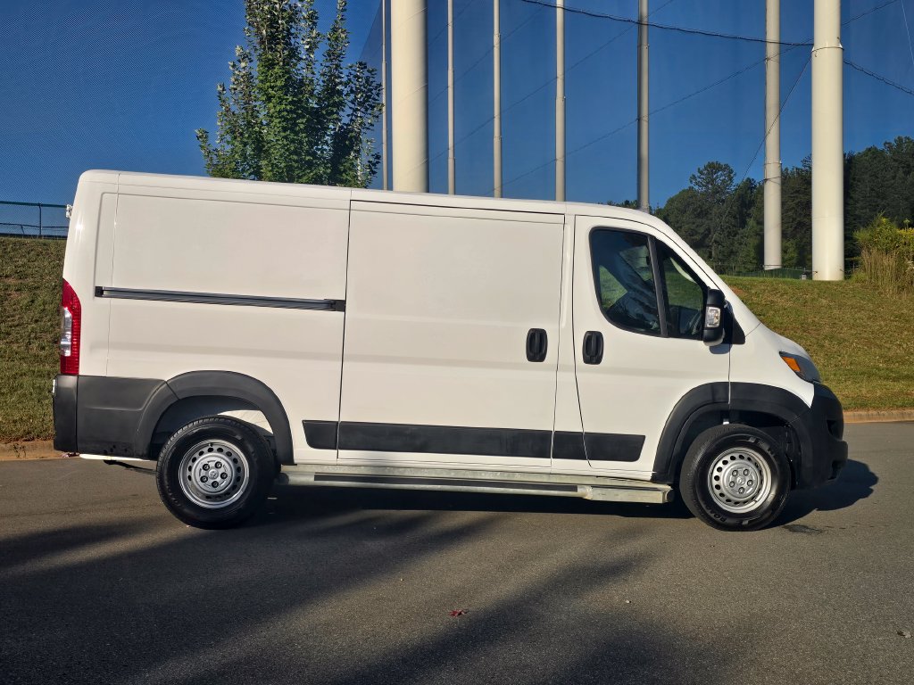 Used 2025 RAM ProMaster 2500 w/ U-Haul Equipment Group FWD image 2
