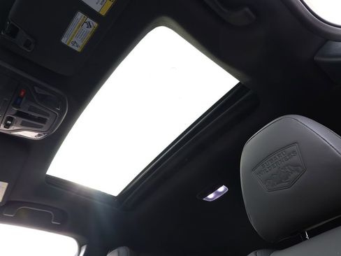 Certified 2024 Subaru Outback Wilderness AWD/4WD image 10